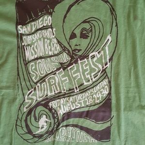 Old Navy green "surfer" t shirt
